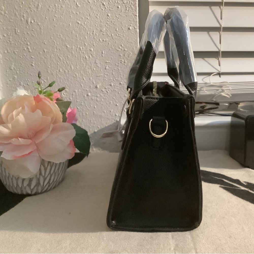 Crossbody/Handbag - Picture 3 of 6